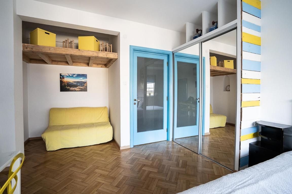Central Studio At Cismigiu Park Apartment Bucharest Luaran gambar
